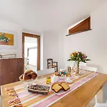 Appartamento Il Tulipano - Al Centro Di Vico Equense