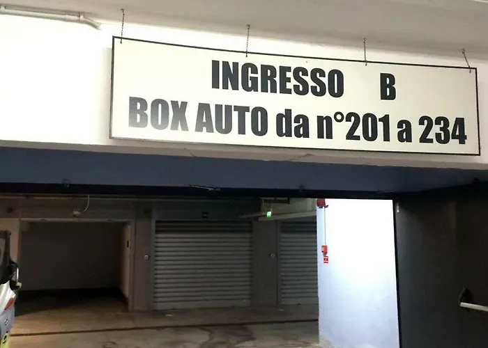 Il Tulipano - Al Centro Di *